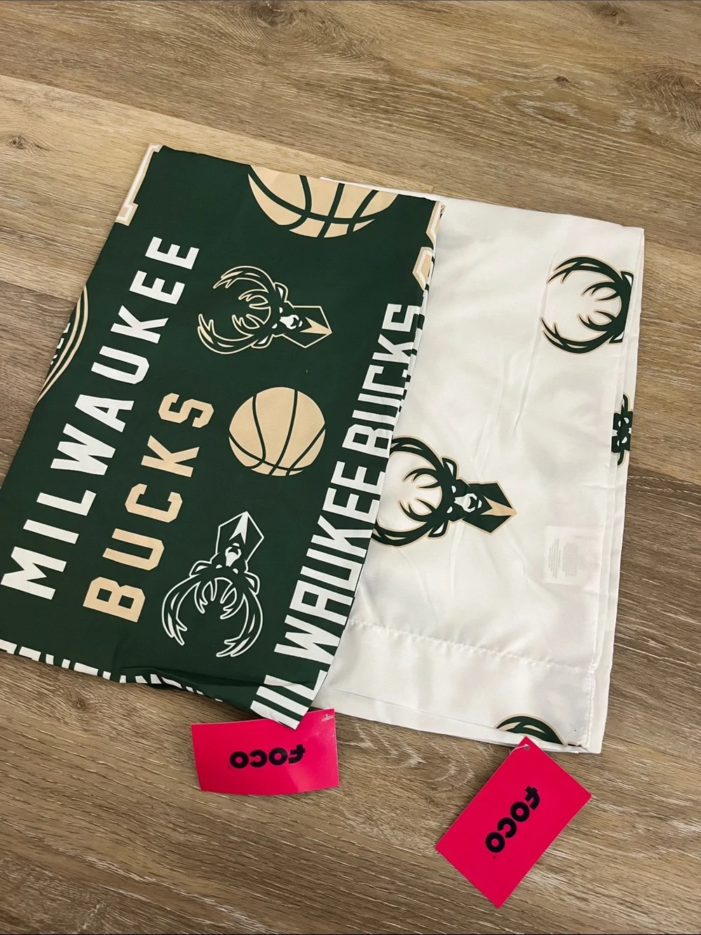 NEW NBA Milwaukee Bucks FOCO 5-Piece Twin Comforter Sheet Set